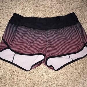 Lululemon size 4 waterproof  speed up shorts